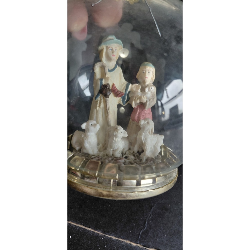vintage House Lloyd Christmas Around the World Shepherd Glass Diorama Ornament - Picture 4 of 10